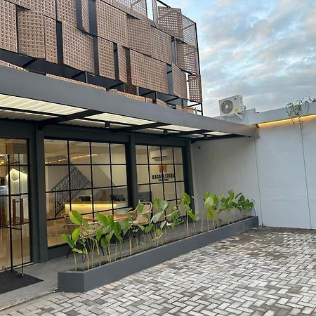 Masri Living By Daphna International Hotel Yogyakarta Kültér fotó